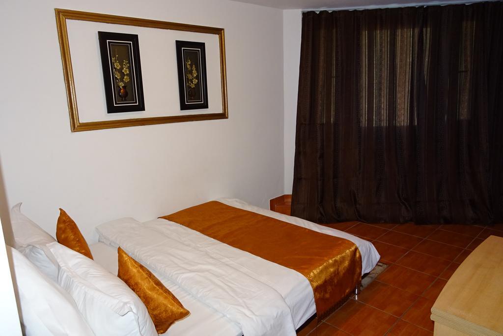 Pension Cuibul Viselor Băile Herculane Exterior foto